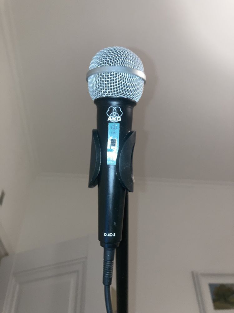 Динамічний мікрофон AKG D40S