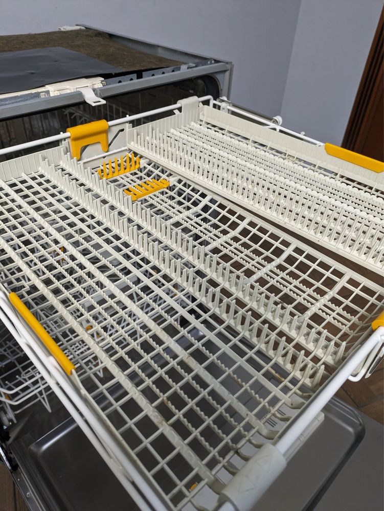 ТОПОВА Посудомийна машина Miele G 6475 XXL в ІДЕАЛЬНОМУ стані Укр.мова