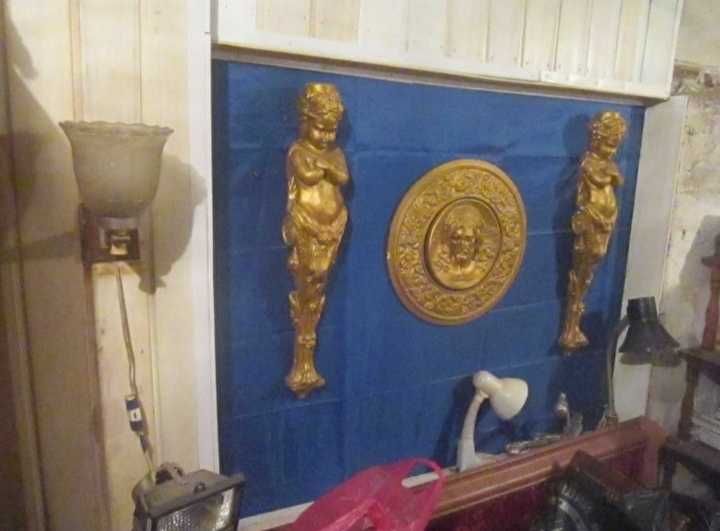Камин, портал, декор для камина, полочки старинные, Атлант, скульптура