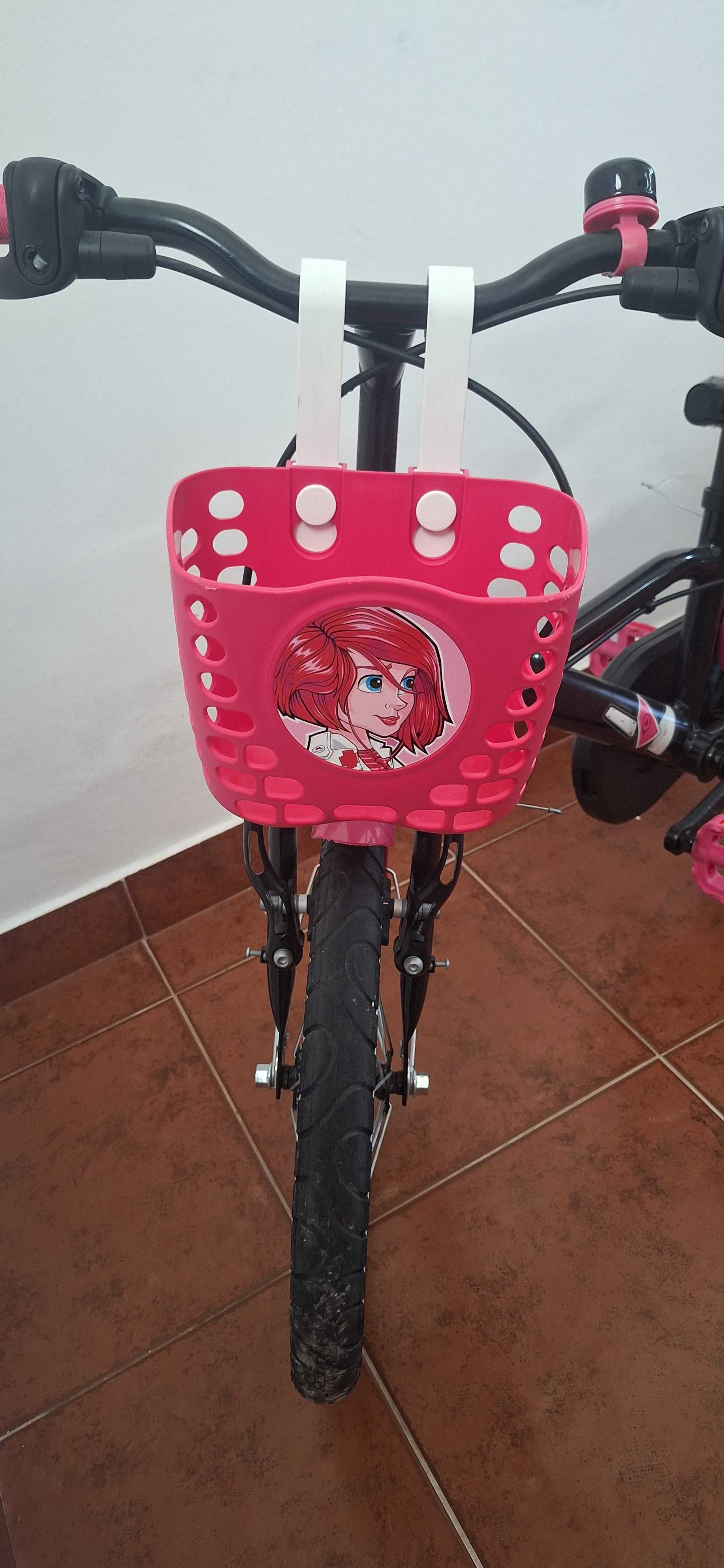 Bicicleta menina