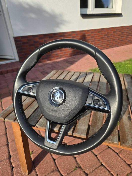 Kierownica Octavia III z taśmą zwijaka