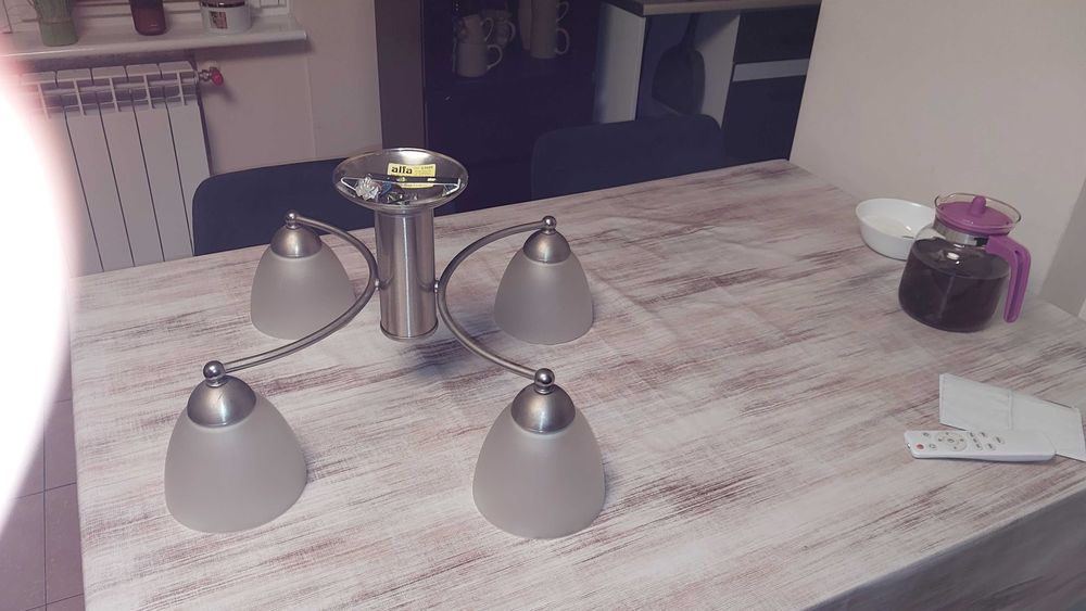 lampa sufitowa pokojowa