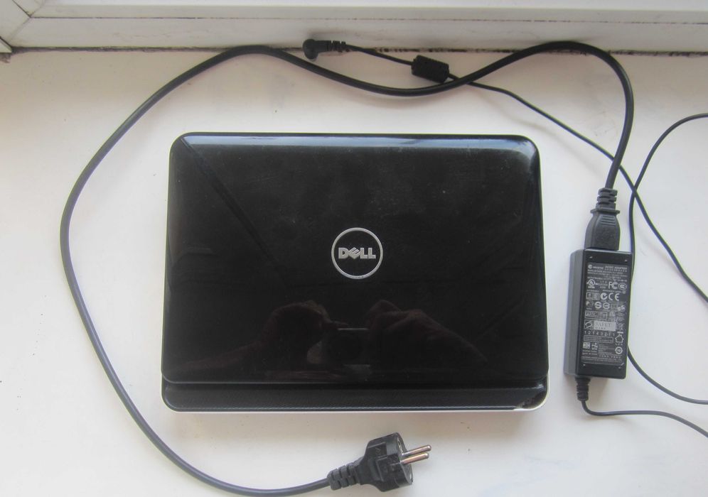 Ноутбук (нетбук) DELL INSPIRON mini 1012
