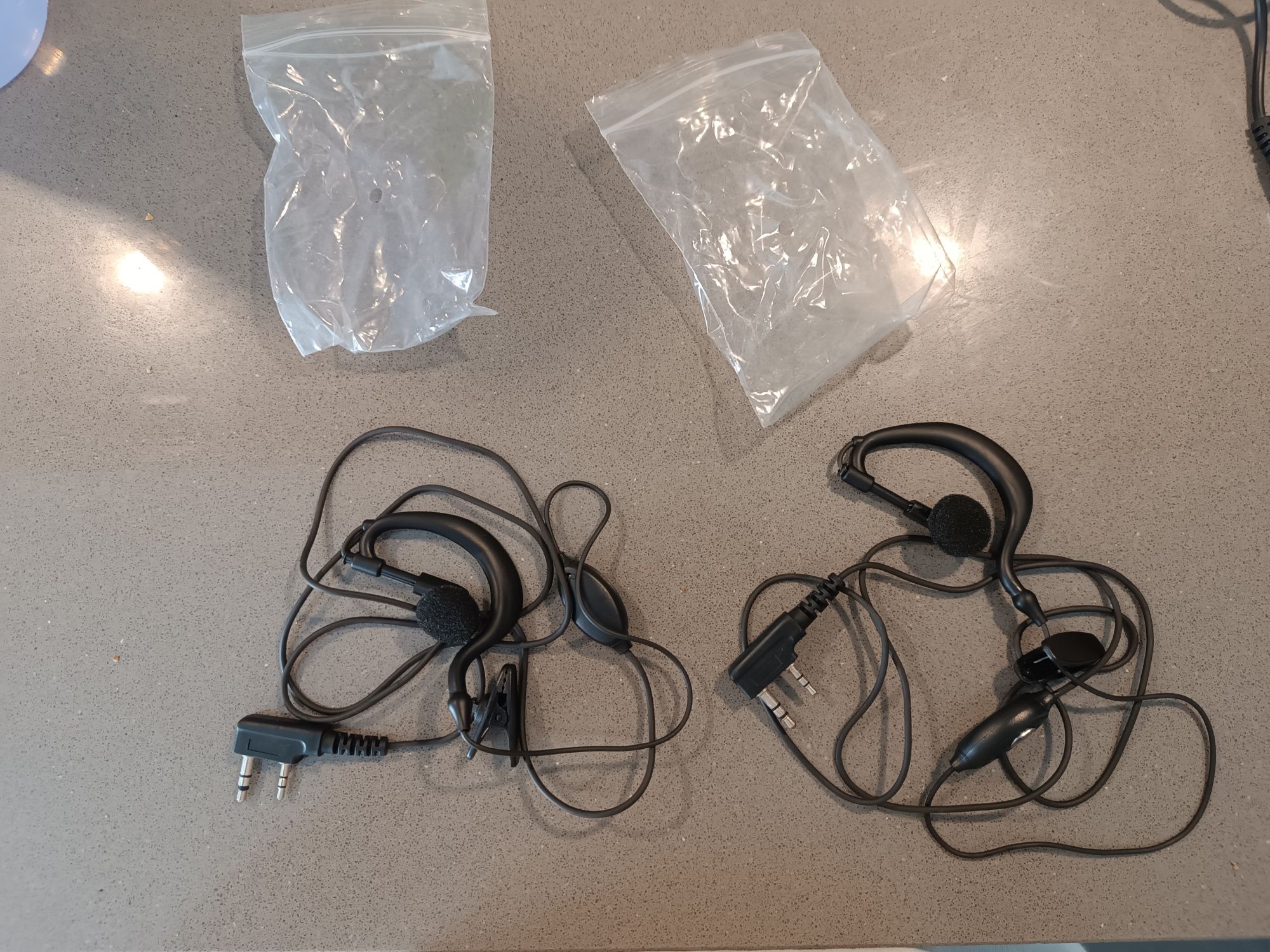 Par de Walkie Talkies (novos) (profissionais)