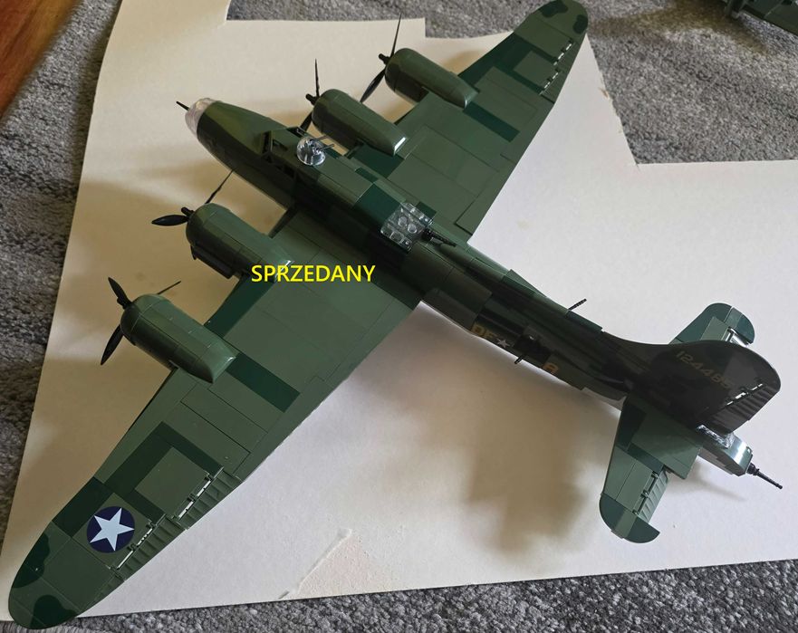 Boeing B17 - COBI 5707