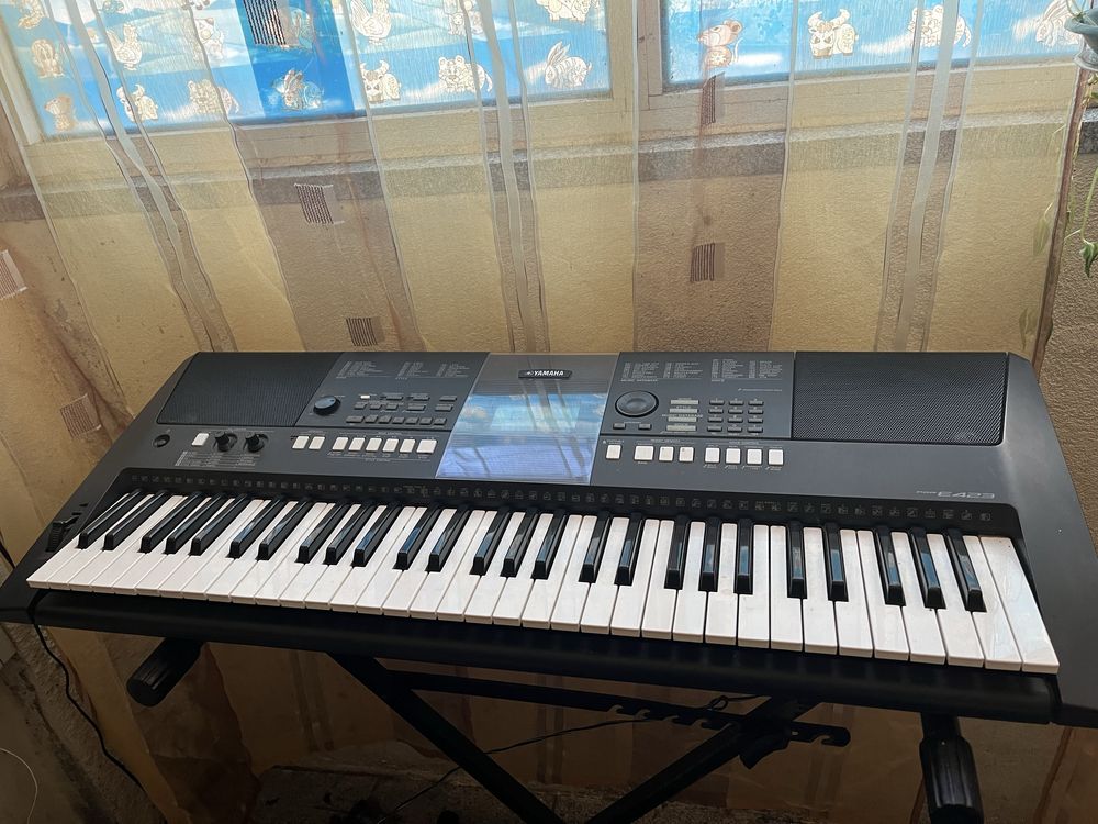 Orgão com suporte