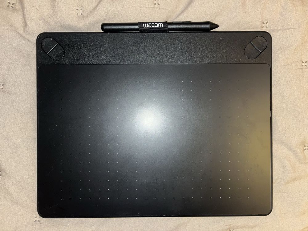 Tablet graficzny WACOM Intuos ART rysik etui