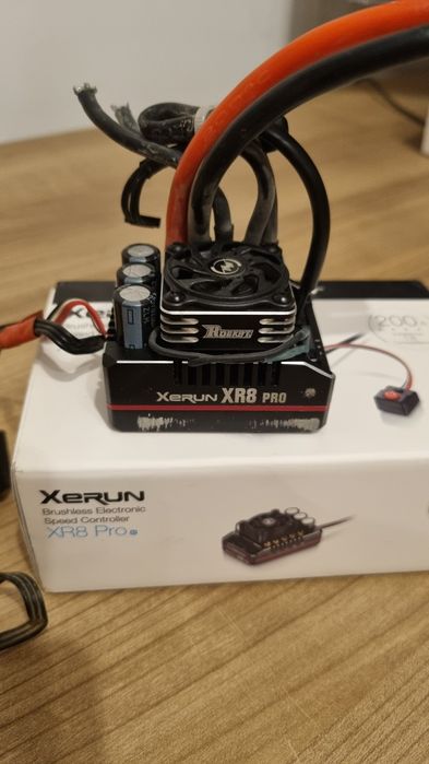Hobbywing xr8pro