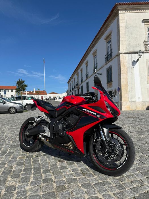 CBR 650 R 2023 35KW (Deslimitada na marca) 3 anos de garantia