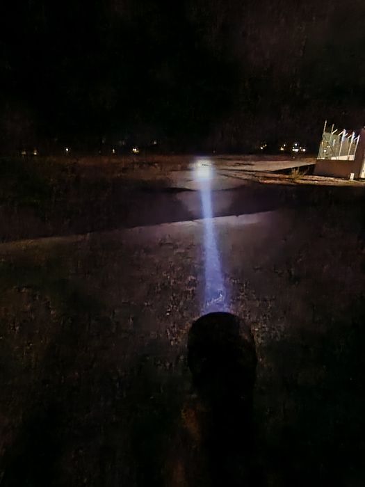 Convoy Z1 – Compacta, Poderosa com zoom • Alcance Longo