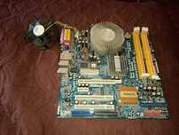 Материнська плата ASRock