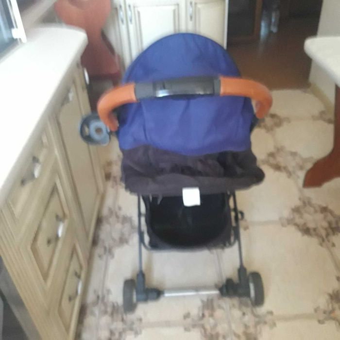 Коляска дитяча зручна