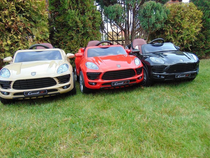 JAREX Samochód na akumulator Cornet S miękkie koła Eco skóra FM