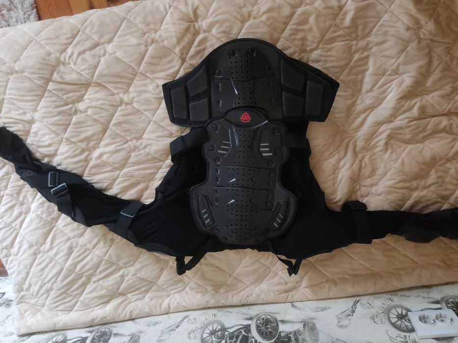 Продам мотозащиту,черепаха