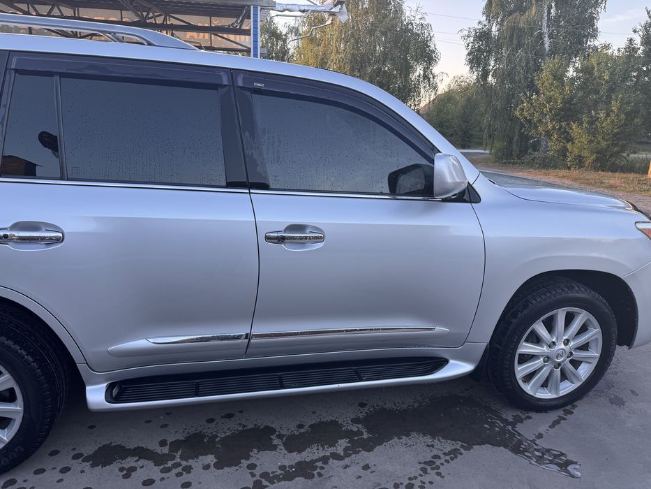 Продаю автомобіль