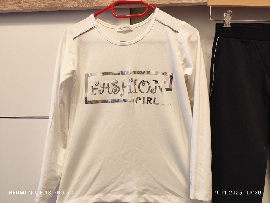 Elegancki komplet dla dziewczynki 152