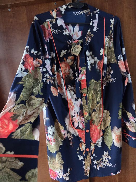 Wielokolorowa zapinana dłuższa koszula/sukienka w kwiaty oversize 40 L