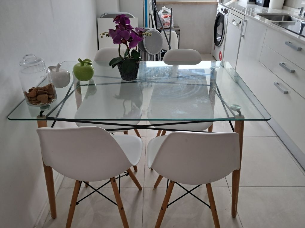 Mesa de vidro de 120x80