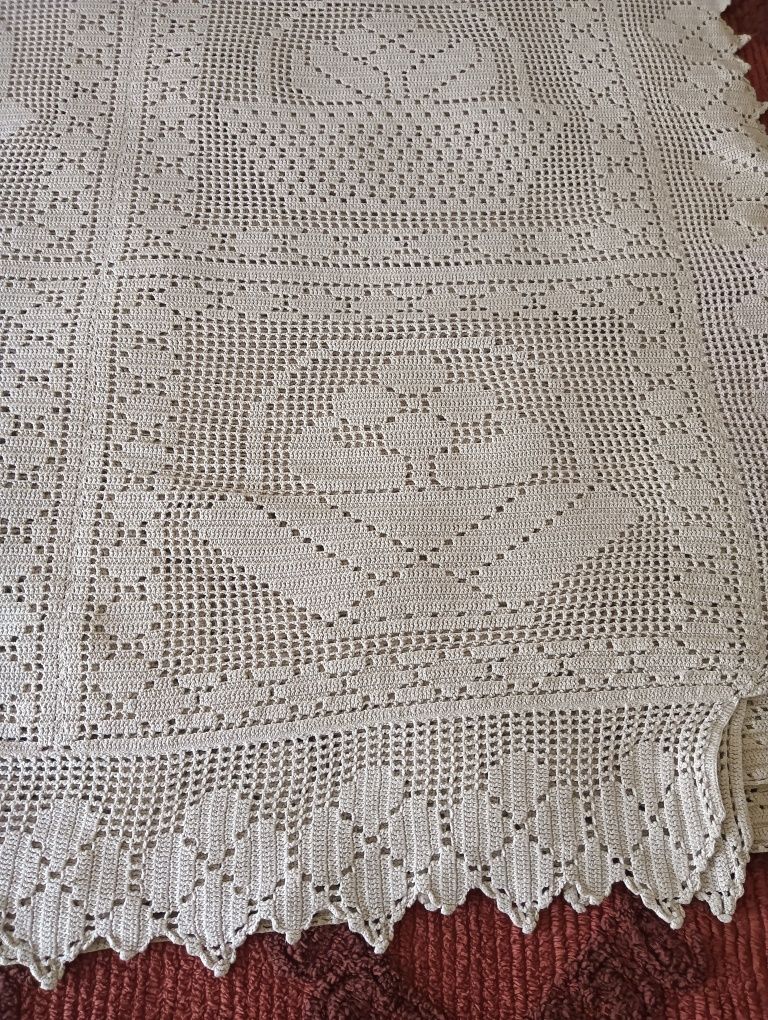 Colcha de renda  manual