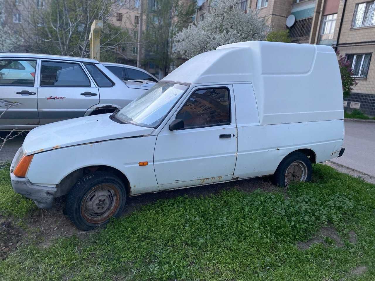 Продаж авто Таврія пикап 2005 року