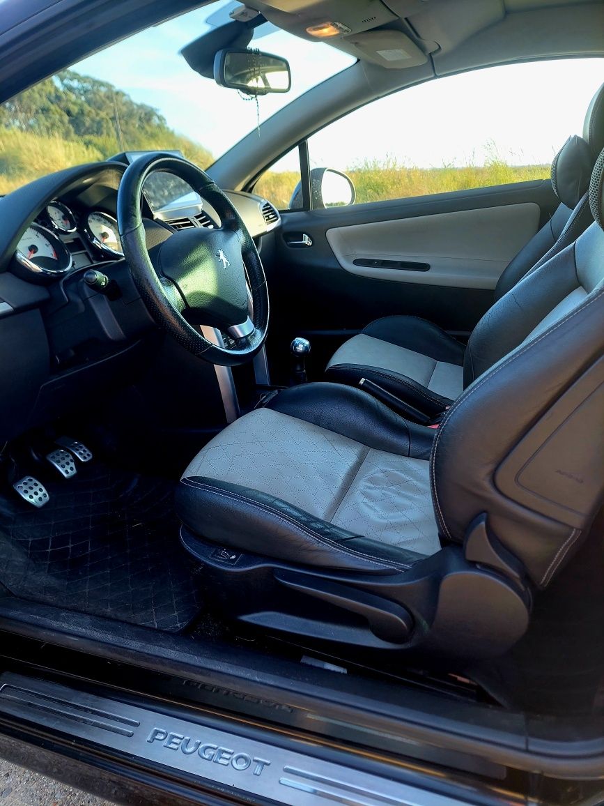 Peugeot 207 CC Roland Garros – Edição Limitada | 1.6 Gasolina |
