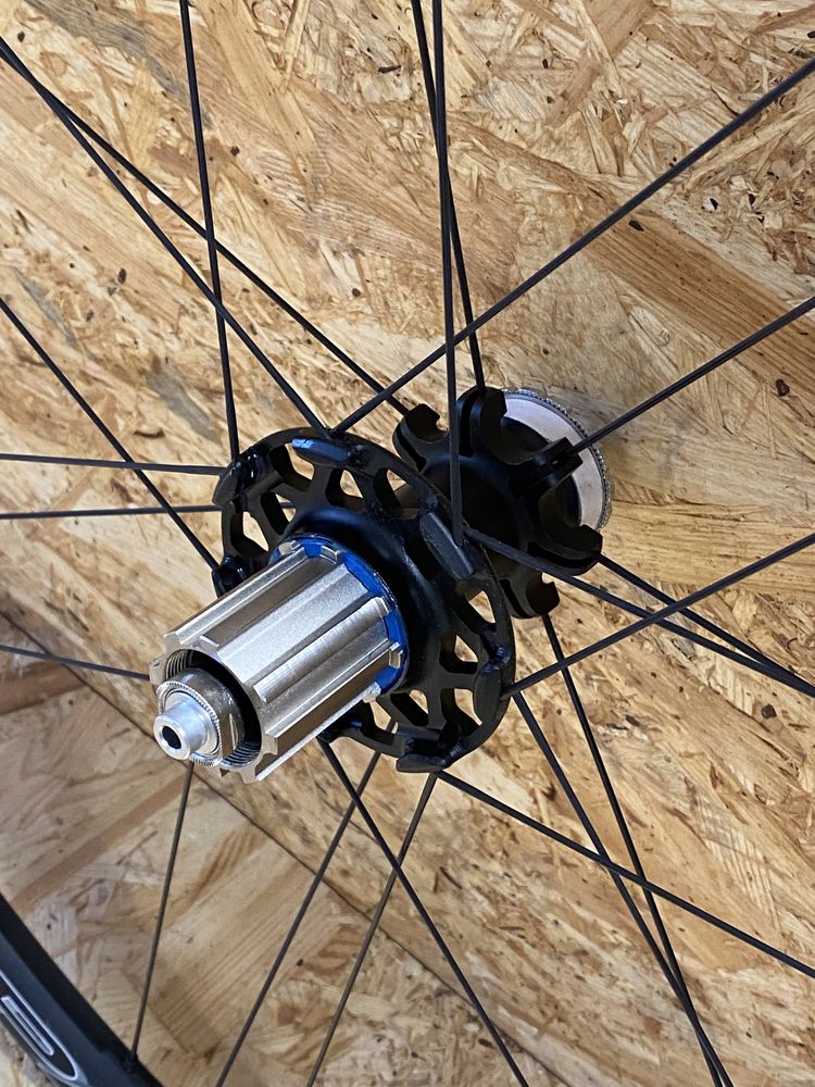 Koło Szosowe Gravel CAmpagnolo ZONDA Disc DB QR 135 Tył Nowe