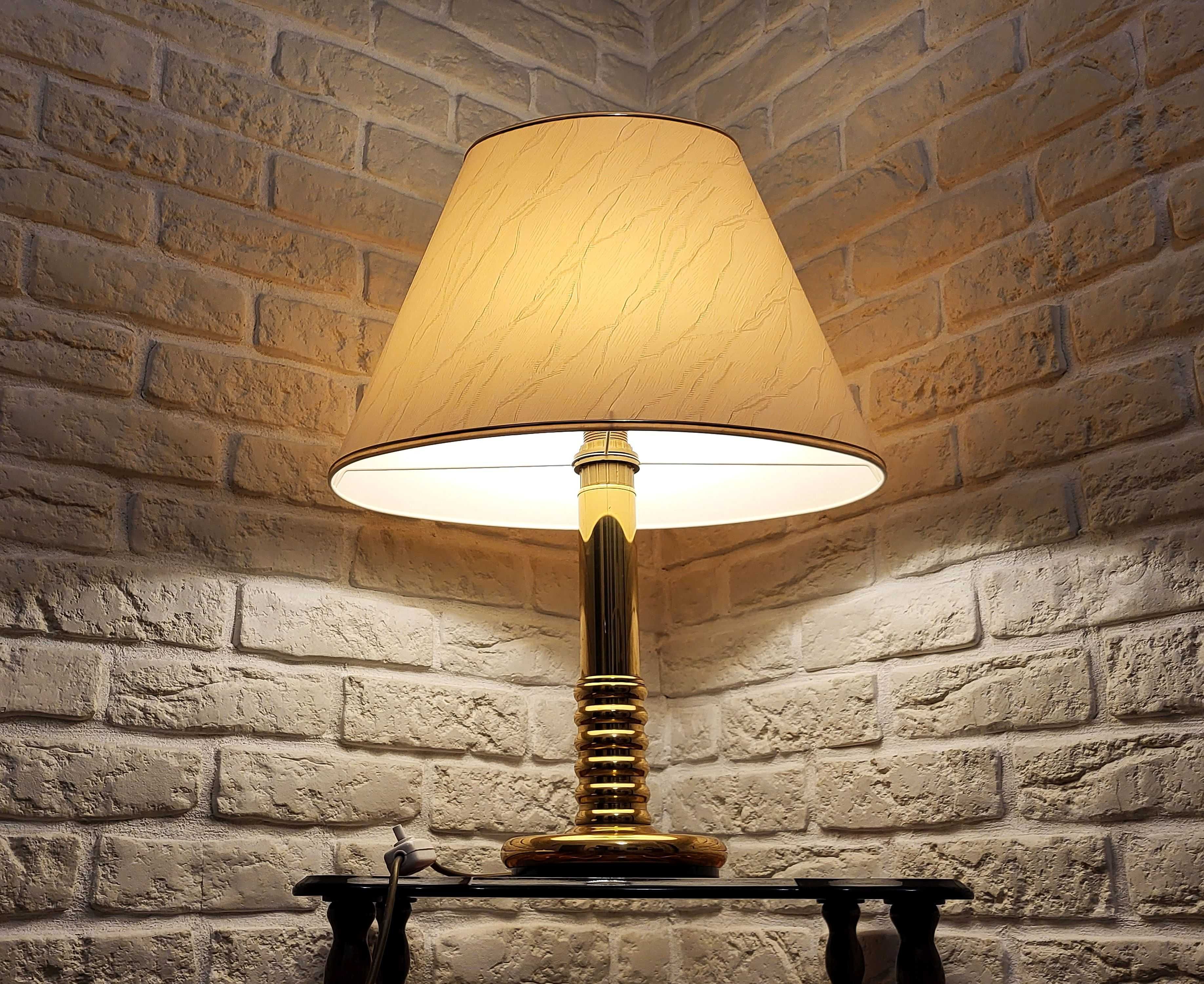 Lampa stołowa na stalowej podstawie z abażurem kolor ecru vintage