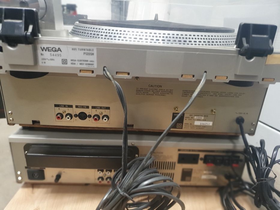 Zestaw HI-FI* wieża WEGA P120SH+C120SH+R250SH