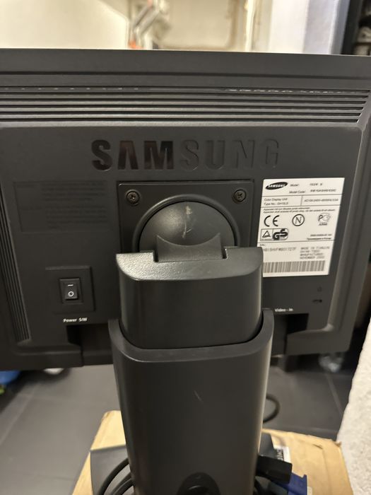 Monitor Samsung SyncMaster152N