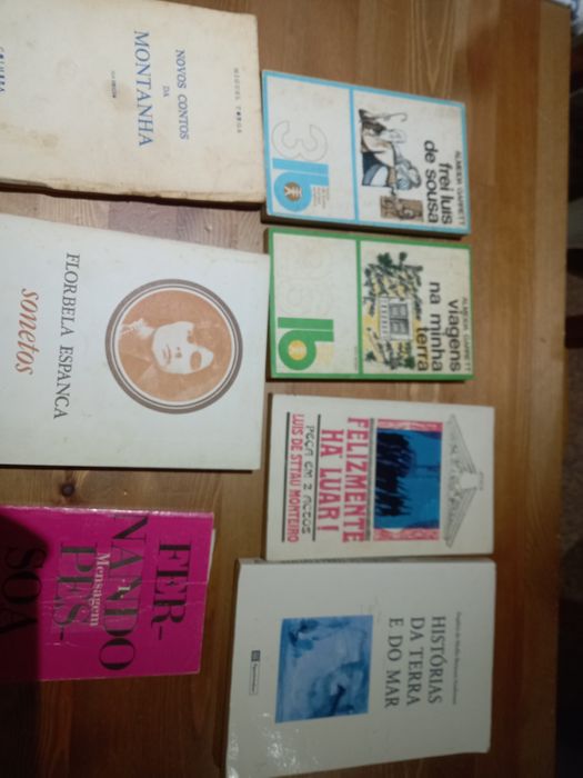Varios Clássicos e do Plano Nacional Leitura
