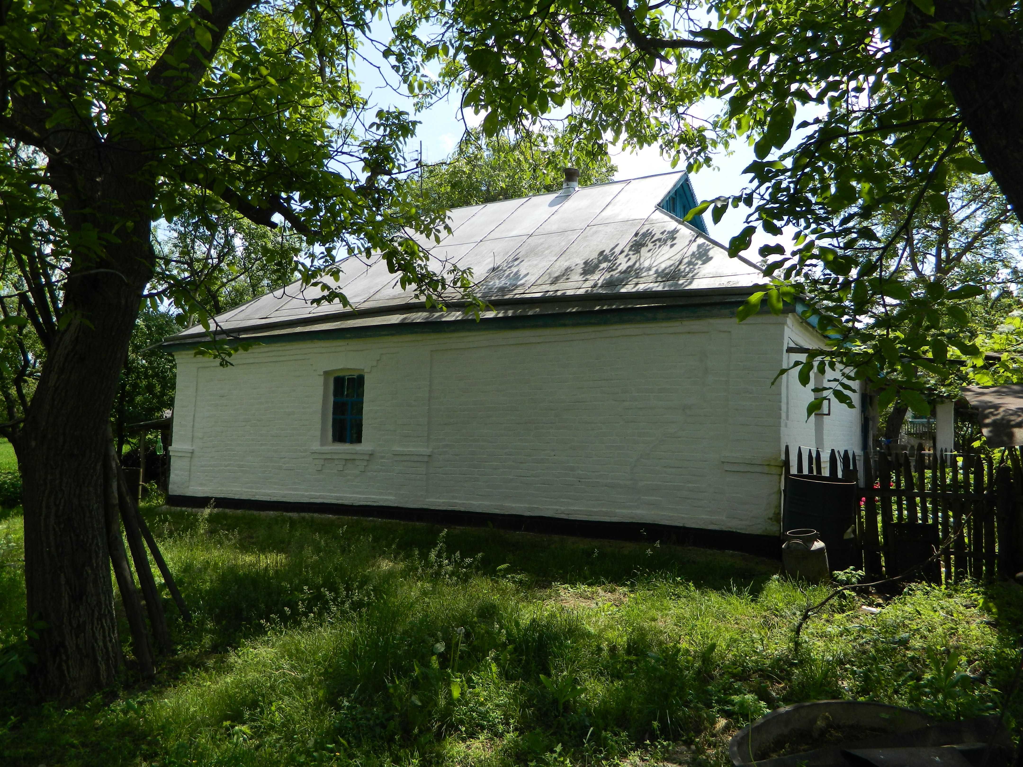 Продається ділянка під забудову/комерцію 0,7528 га. с. Водяники