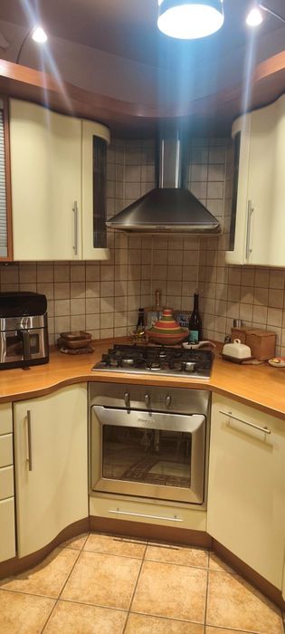 Meble i sprzęt kuchenny