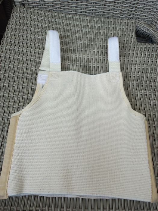 Pas Torako na klatkę piersiową S