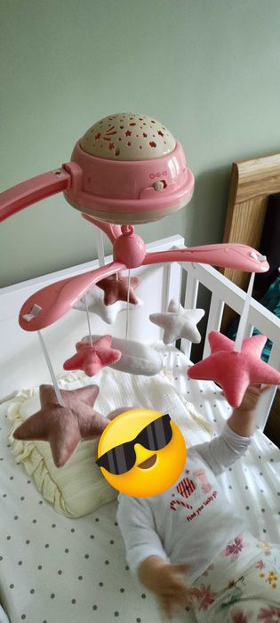 Karuzela elektryczna z projektorem i pozytywką, różowa Canpol babies
