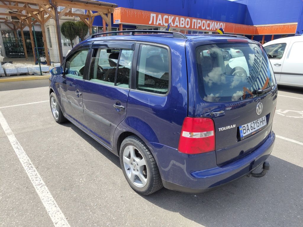 Volkswagen Touran