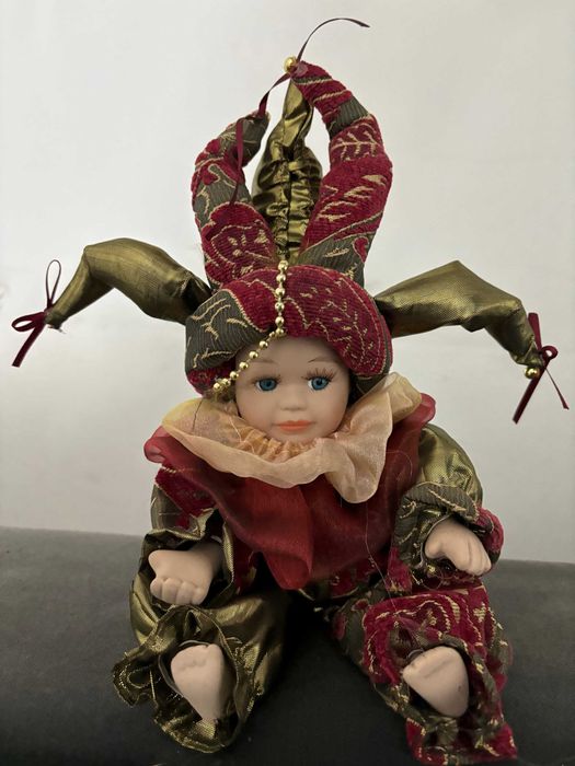 Bonecas de porcelana