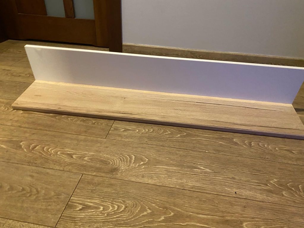 Półką meble Wójcik seria Amazon