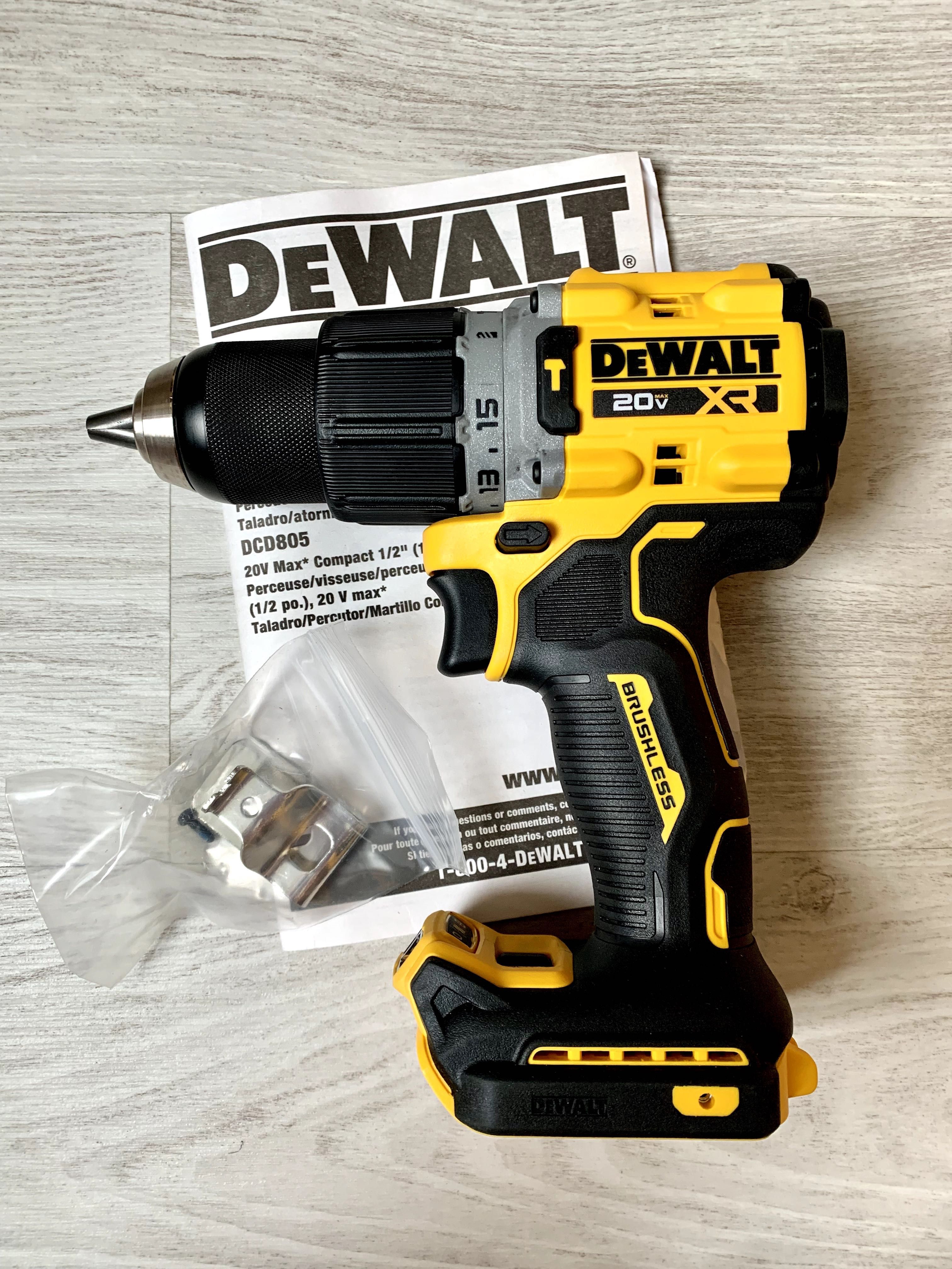 Акумуляторний безщітковий ударний дриль-шуруповерт DeWalt DCD805