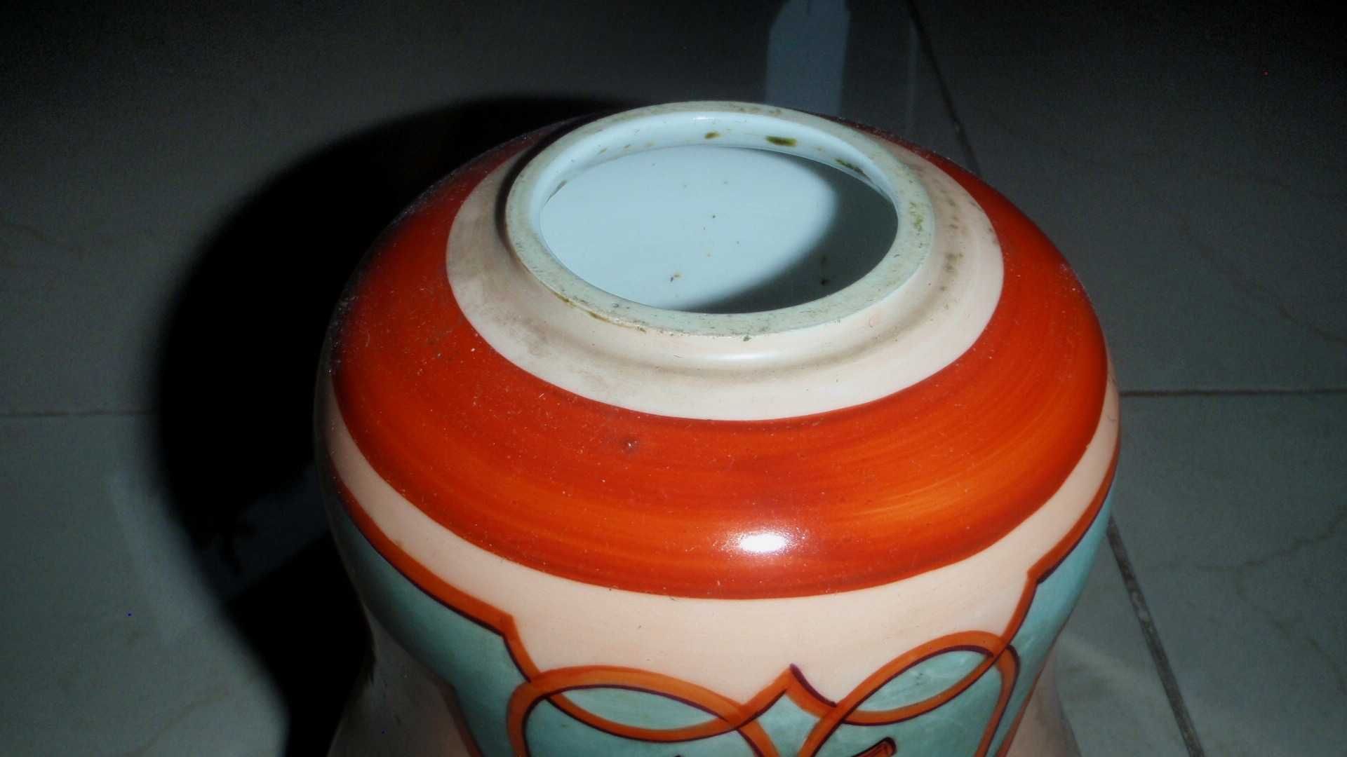Secesja - korpus lampy naftowej z lat 1900 - 1920 .