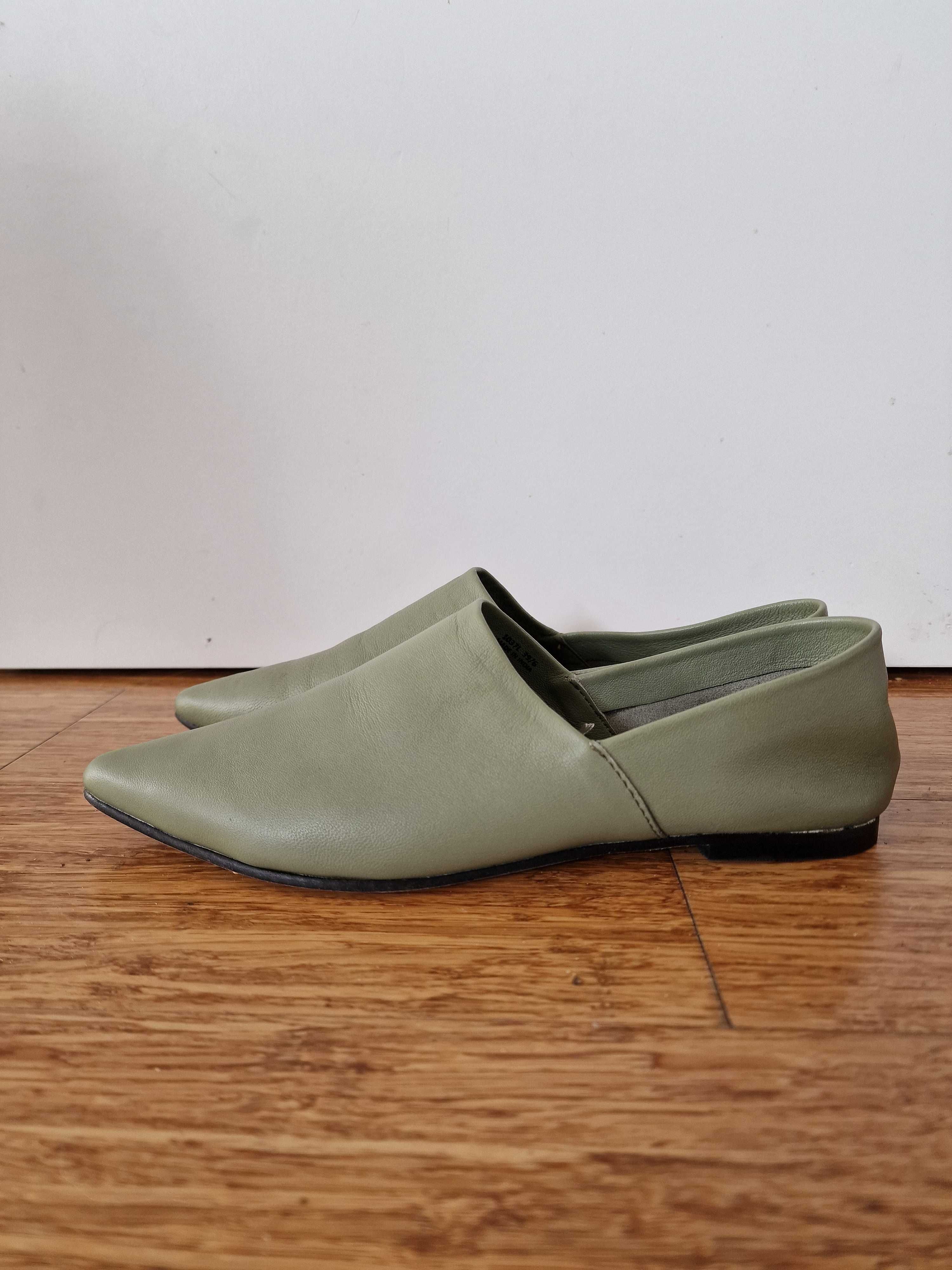 Botki Loafersy buty Reserved