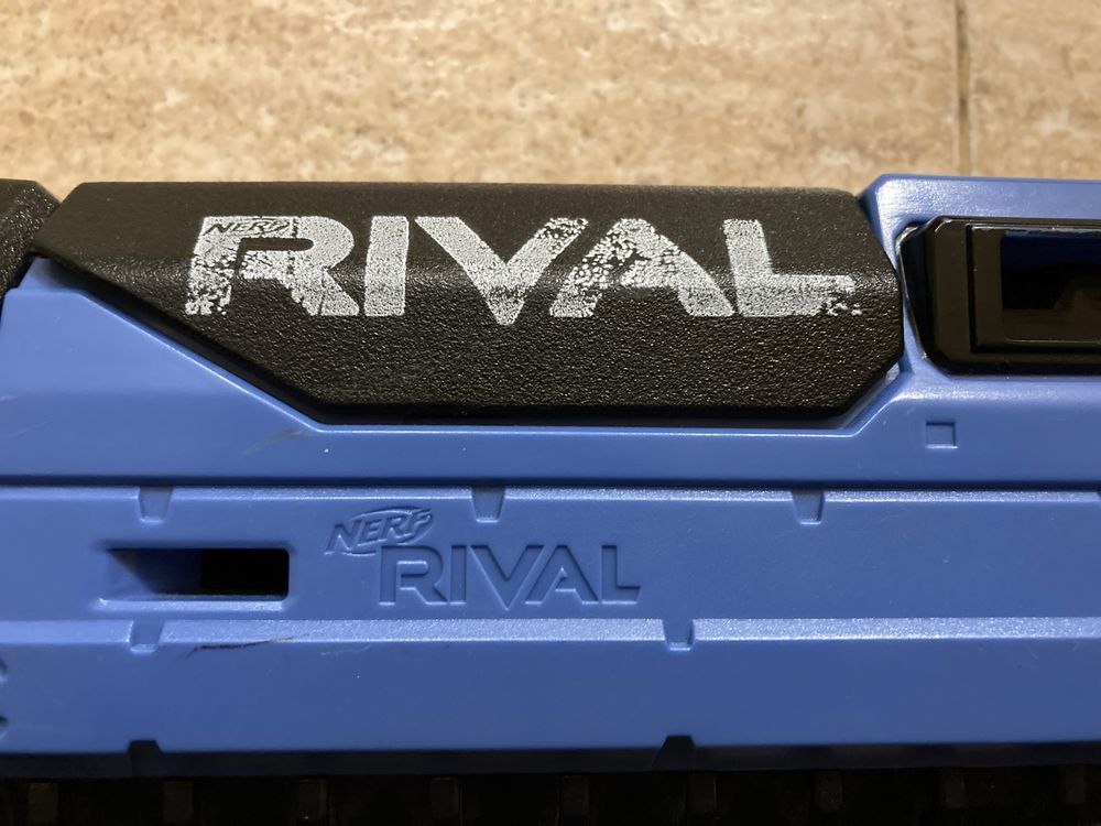 Продам пистолет NERF-RIVAL