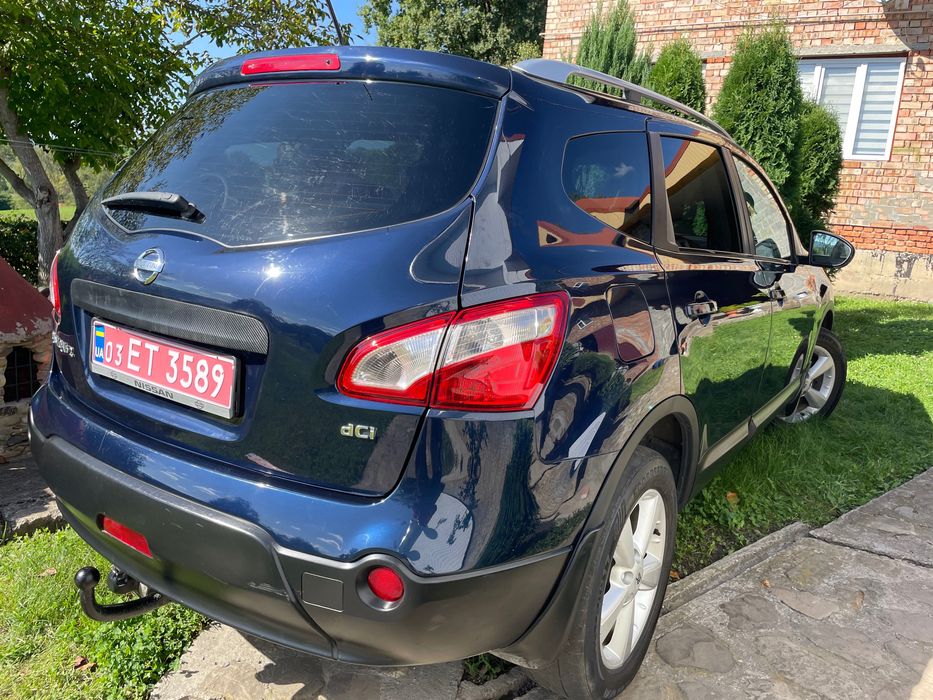 Nissan Qashqai+2