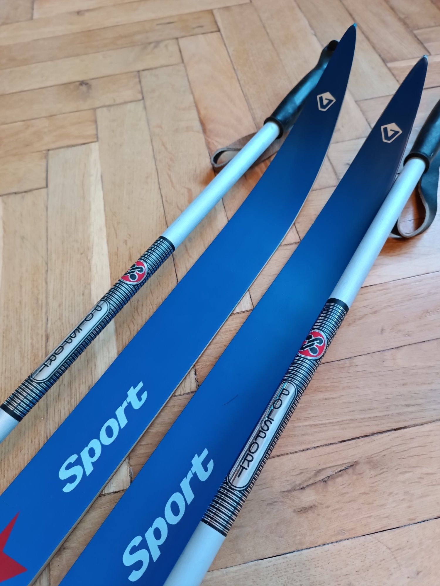 Narty biegowe VISU Parnu sport 201cm + kijki Polsport