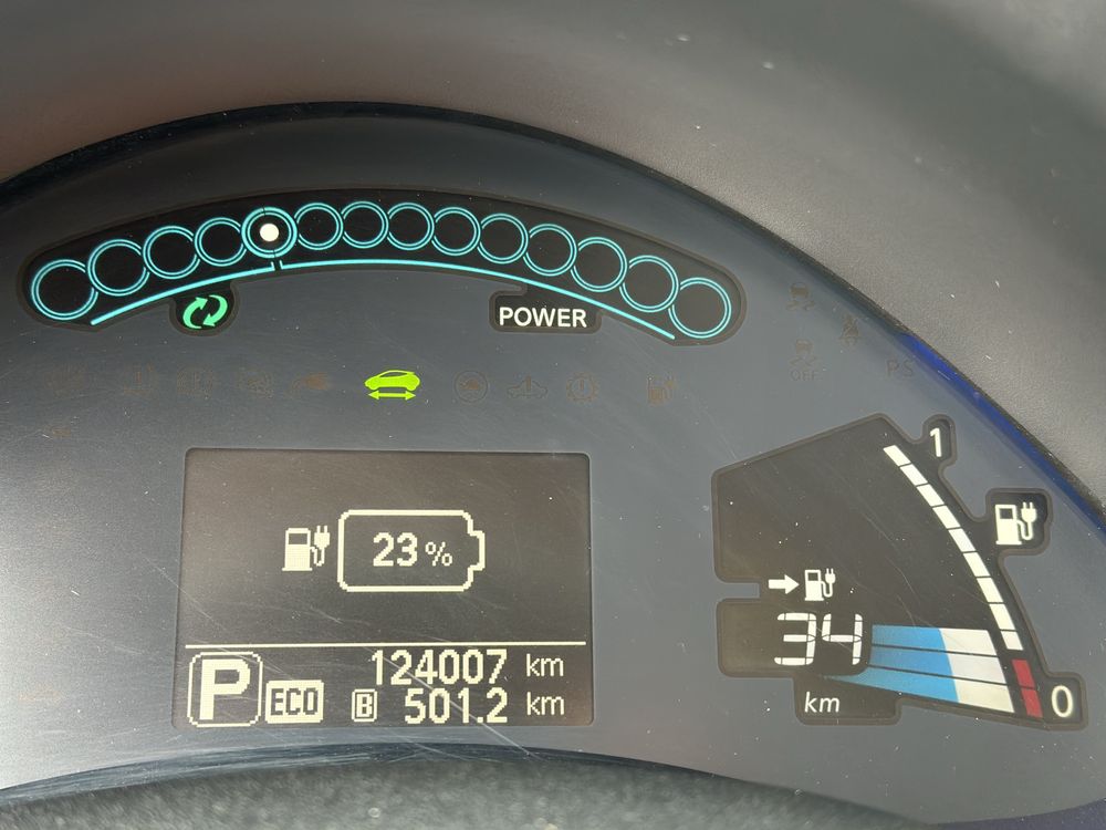 В наличии Nissan Leaf 2016г 11/12 ячеек 30 kWh