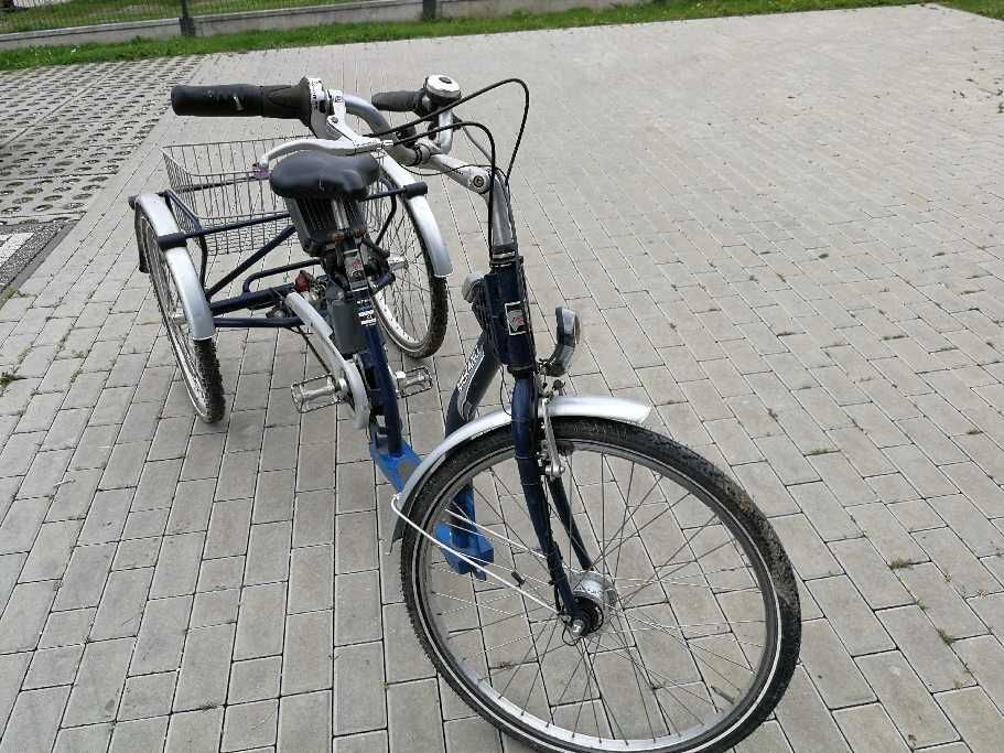 Rower trzykołowy z napędem elektrycznym