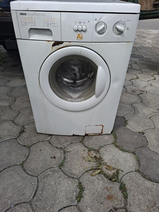 Продам стиральную машинку