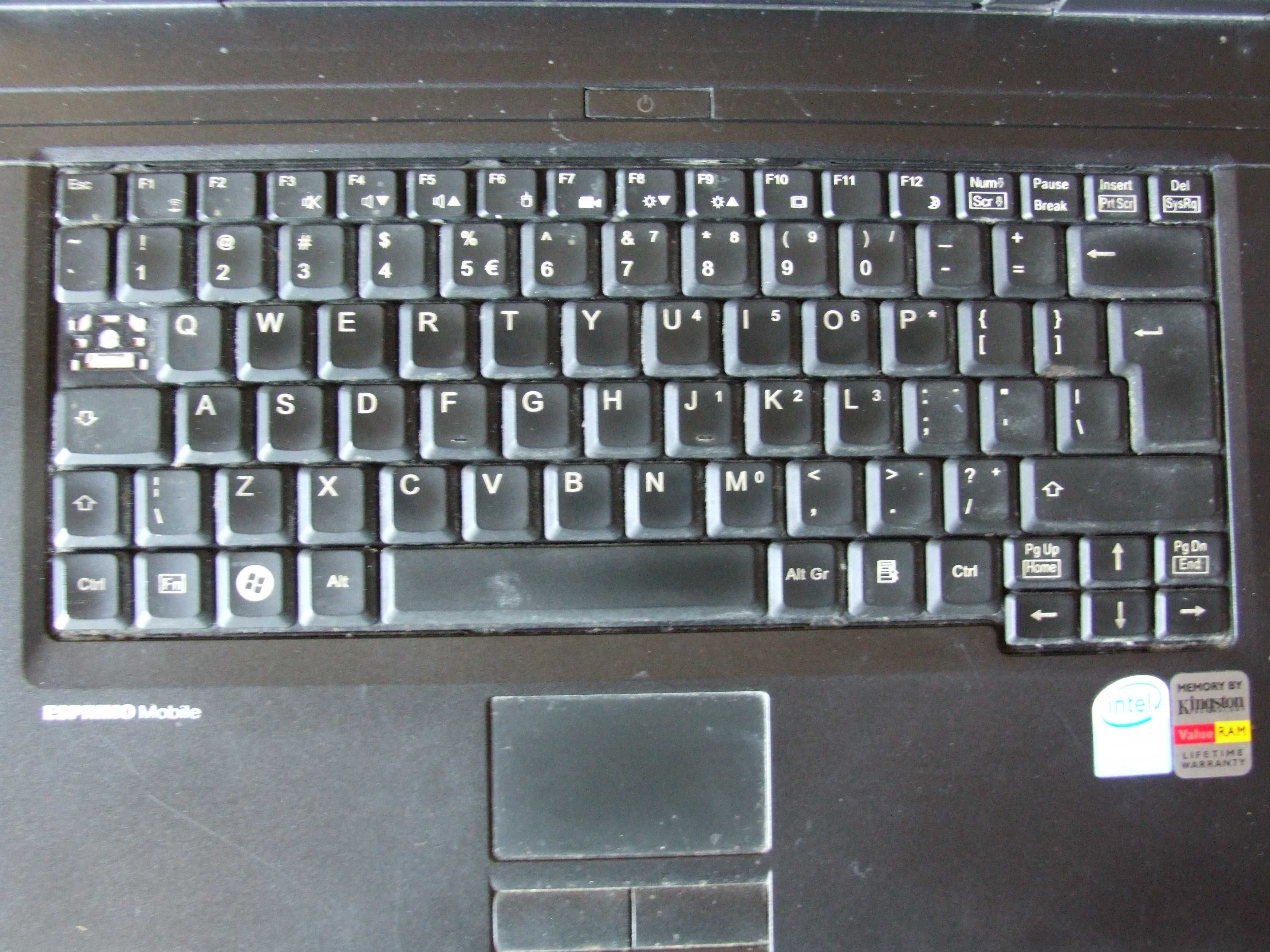 Laptop Fujitsu Siemens Esprimo V5535
