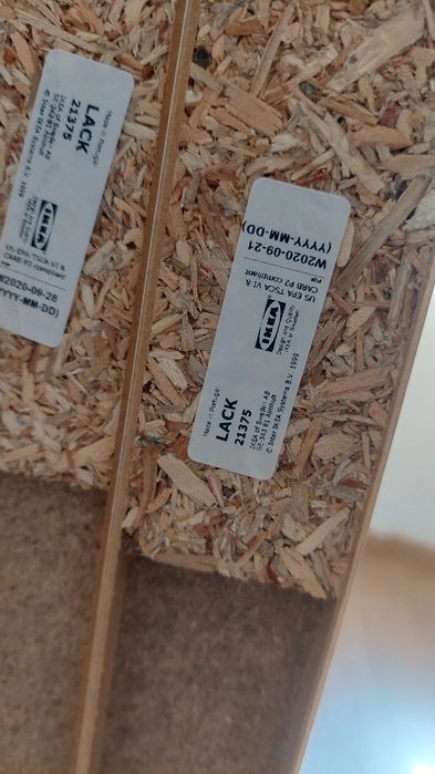 Estante de parede LACK IKEA