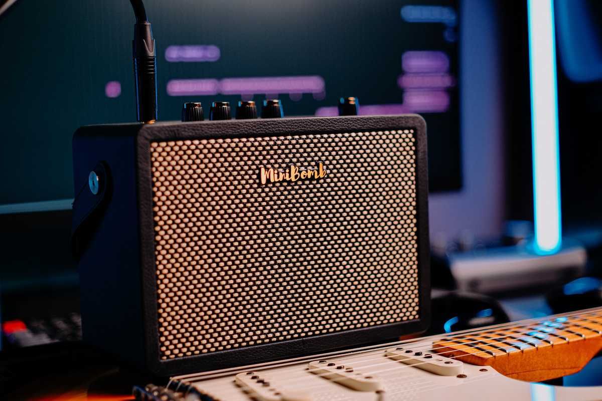 Wzmacniacz gitarowy do gitary elektrycznej DK Technology 10W / NOWY