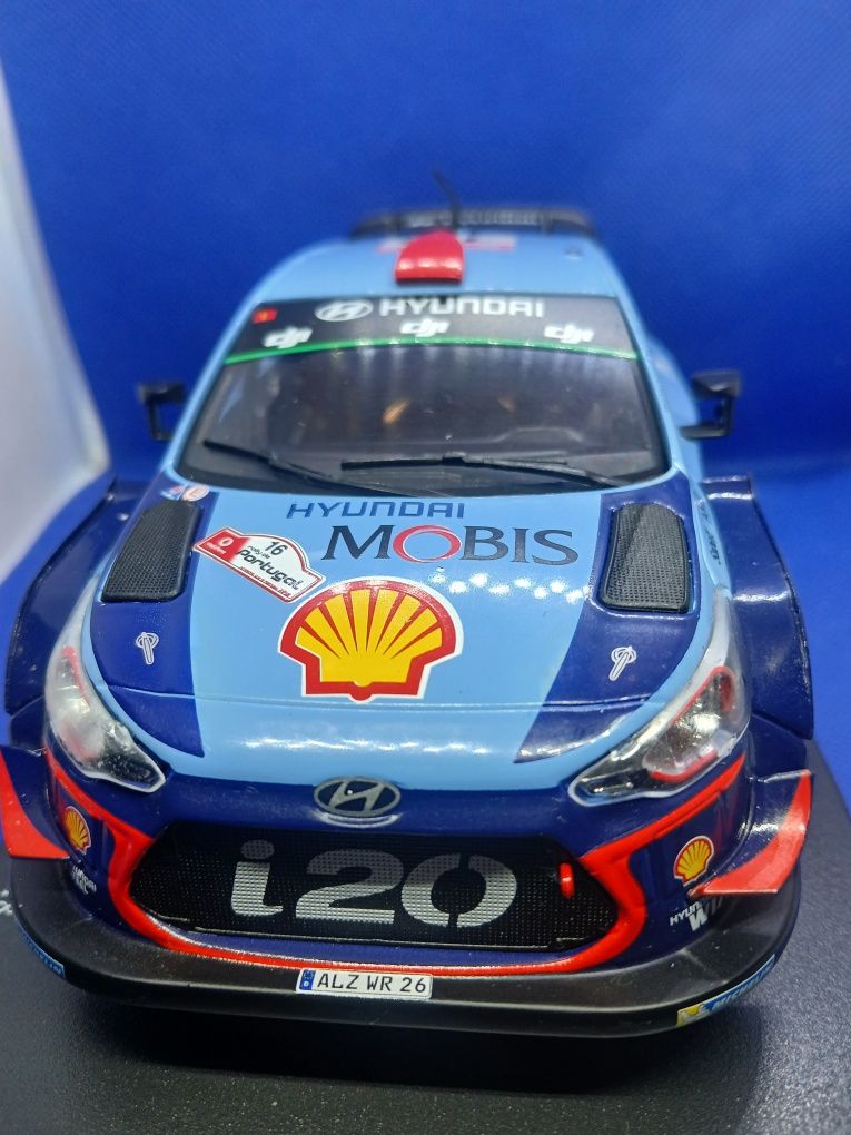 Miniaturas  do Rally de Portugal 4 modelos diferentes